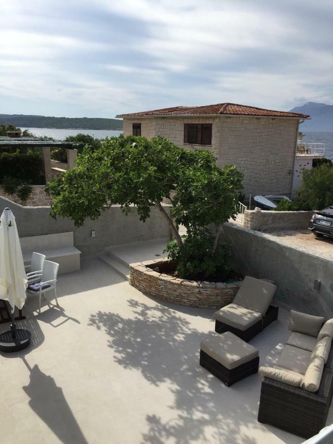 Fig Tree Διαμέρισμα Povlja  Εξωτερικό φωτογραφία